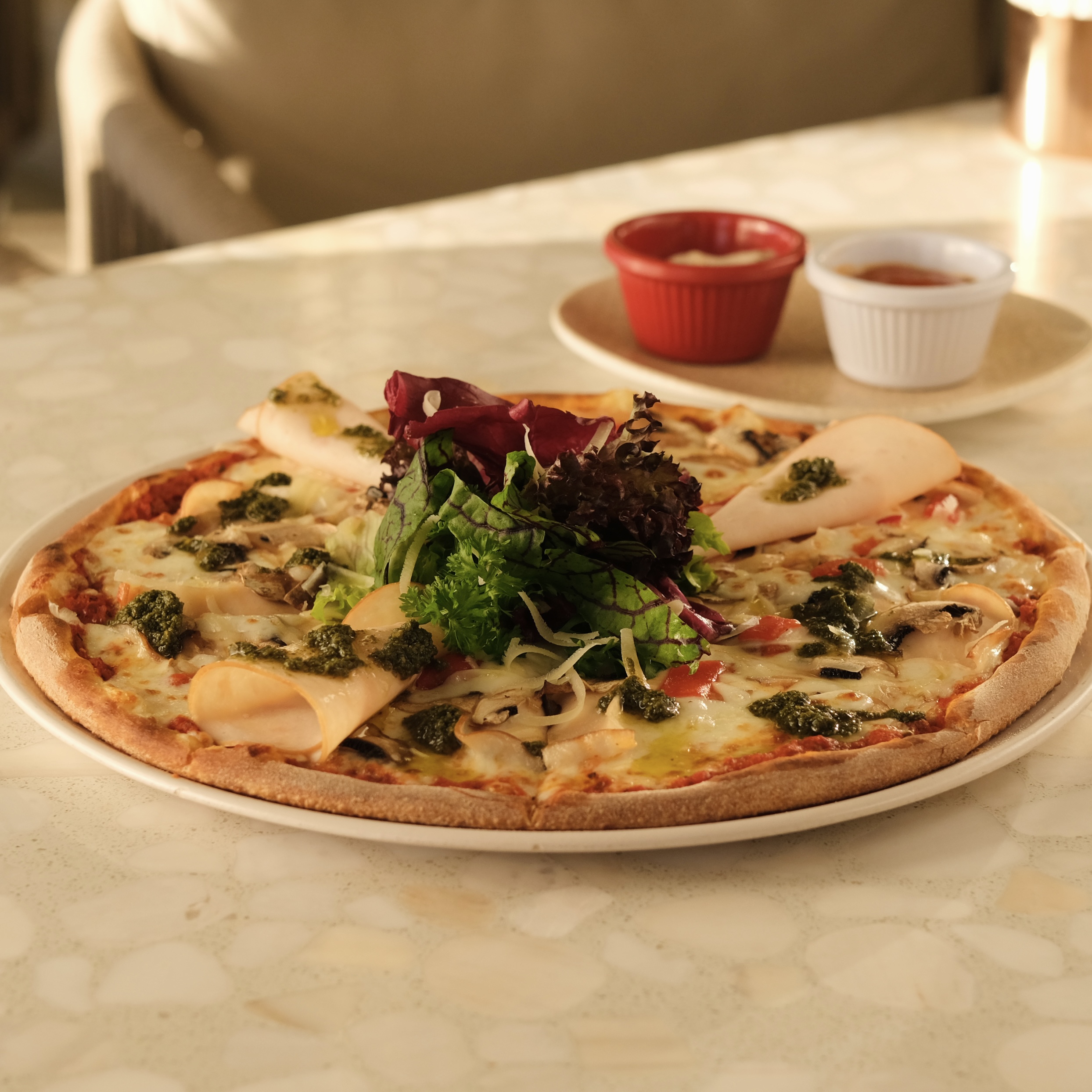 Polo Pesto Pizza